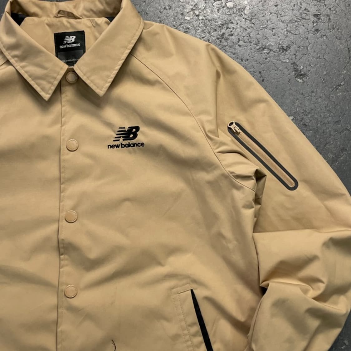 100 뉴발란스 코치 자켓 상품이미지2