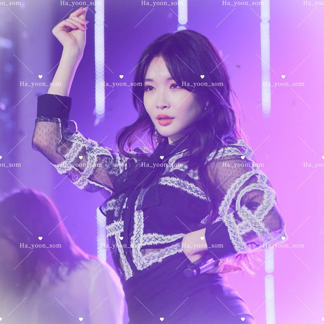 청하 착용 블라우스 화이트 상품이미지4