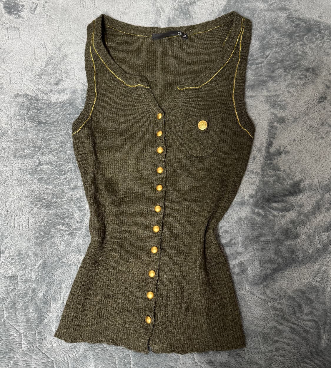 빈티지 슬리브리스 나시 금장 단추 포인트 갸루무드 상품이미지1