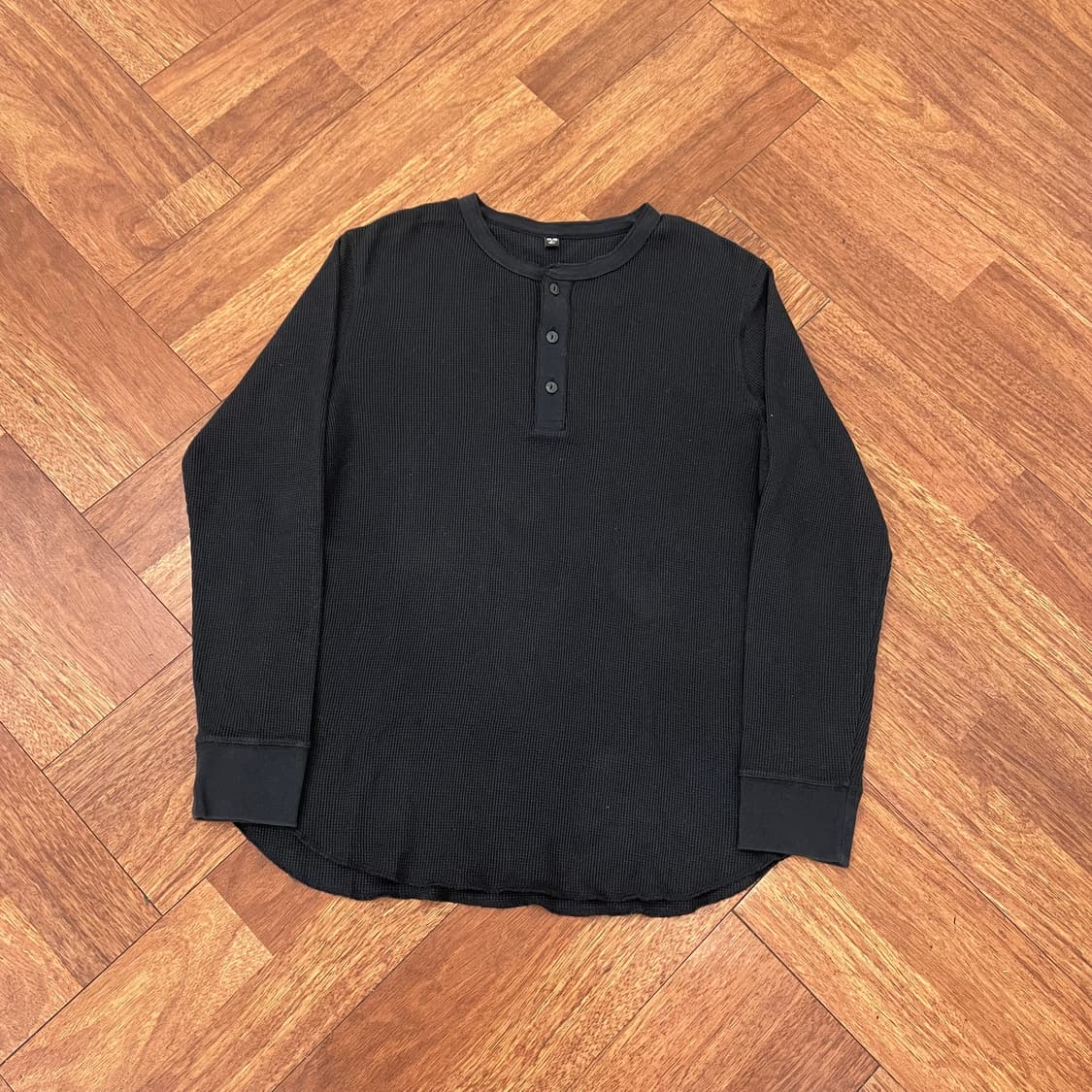 유니클로 와플 헨리넥 상품이미지1