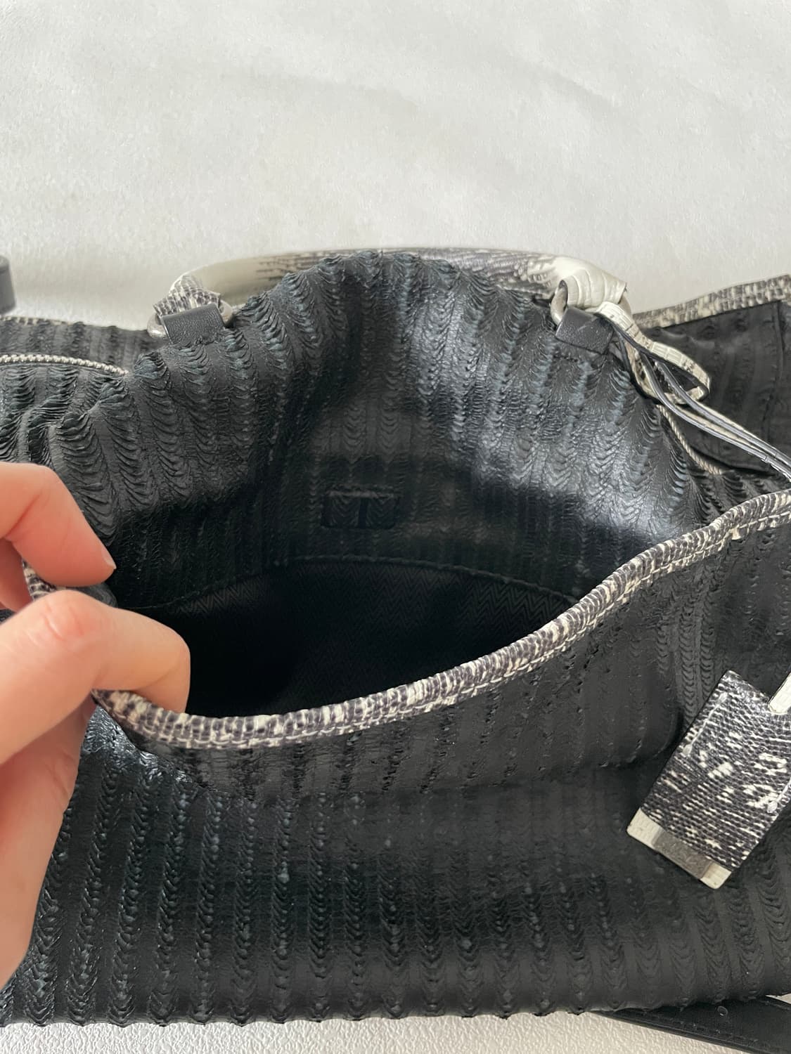 루즈앤라운지(rouge&lounge) 토트 크로스백 상품이미지3