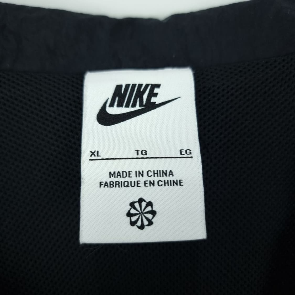 [나이키] 빅스우시 오버핏 바람막이 자켓 블랙 M19023 상품이미지8