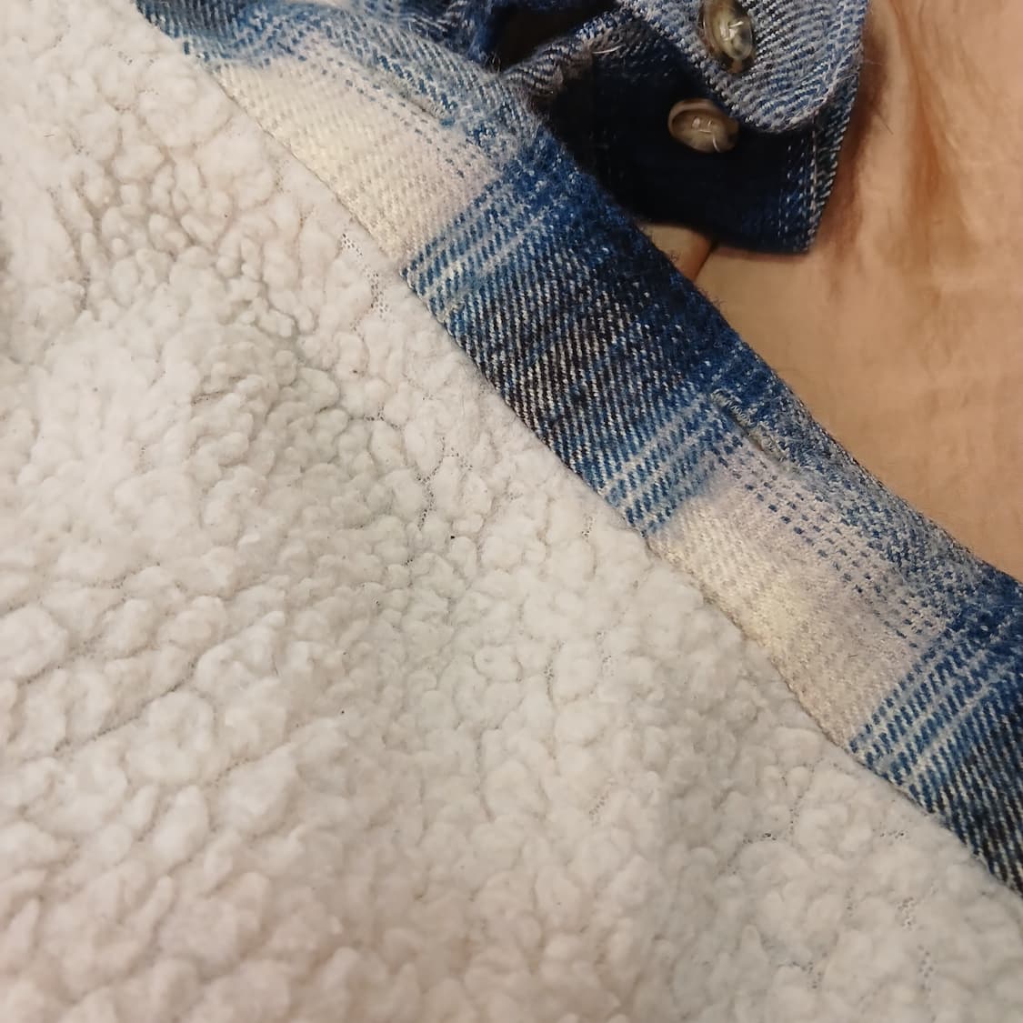 양털누빔 체크셔츠  상품이미지4