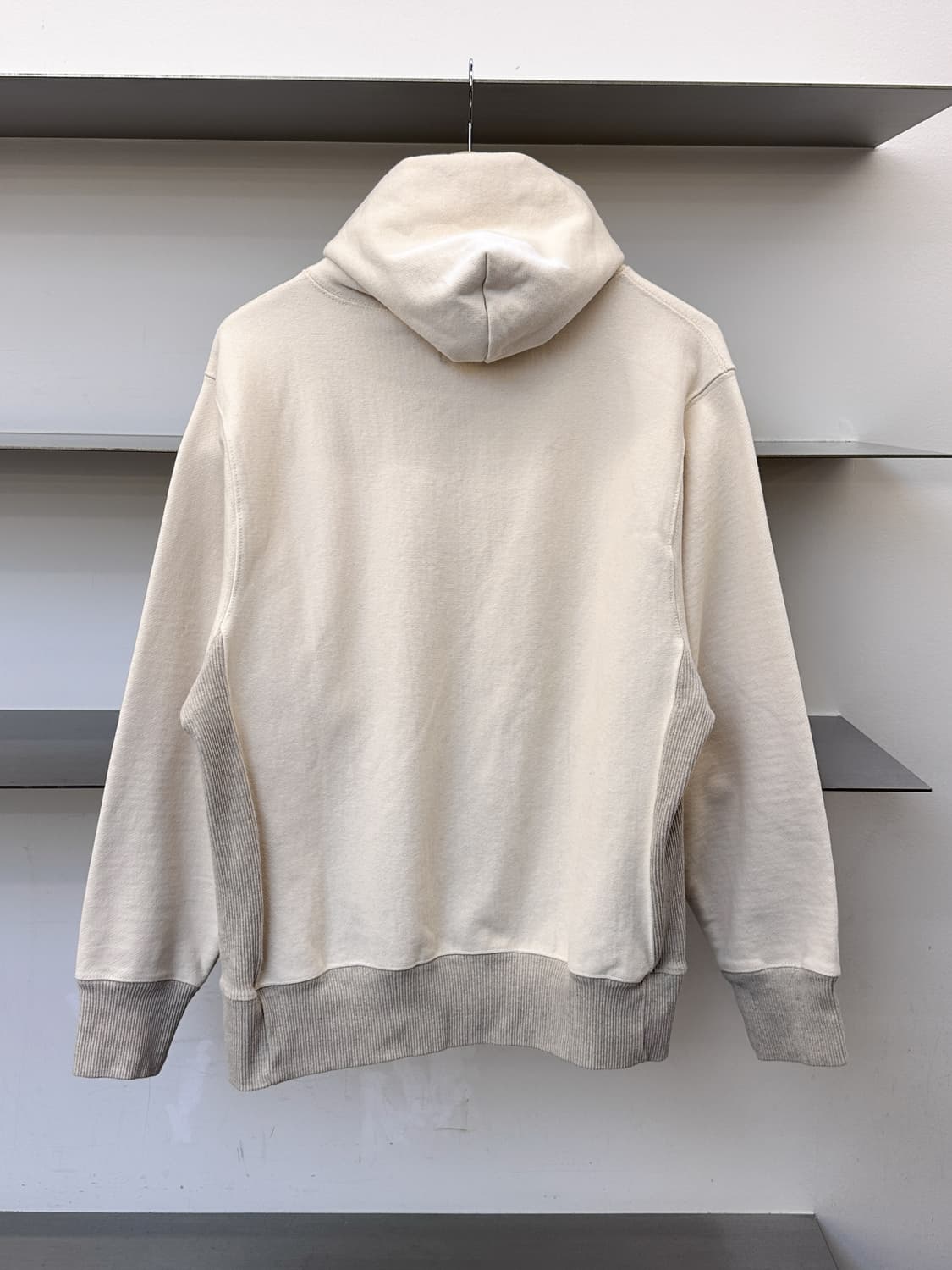 캐피탈 레인 스마일 후드티 상품이미지3