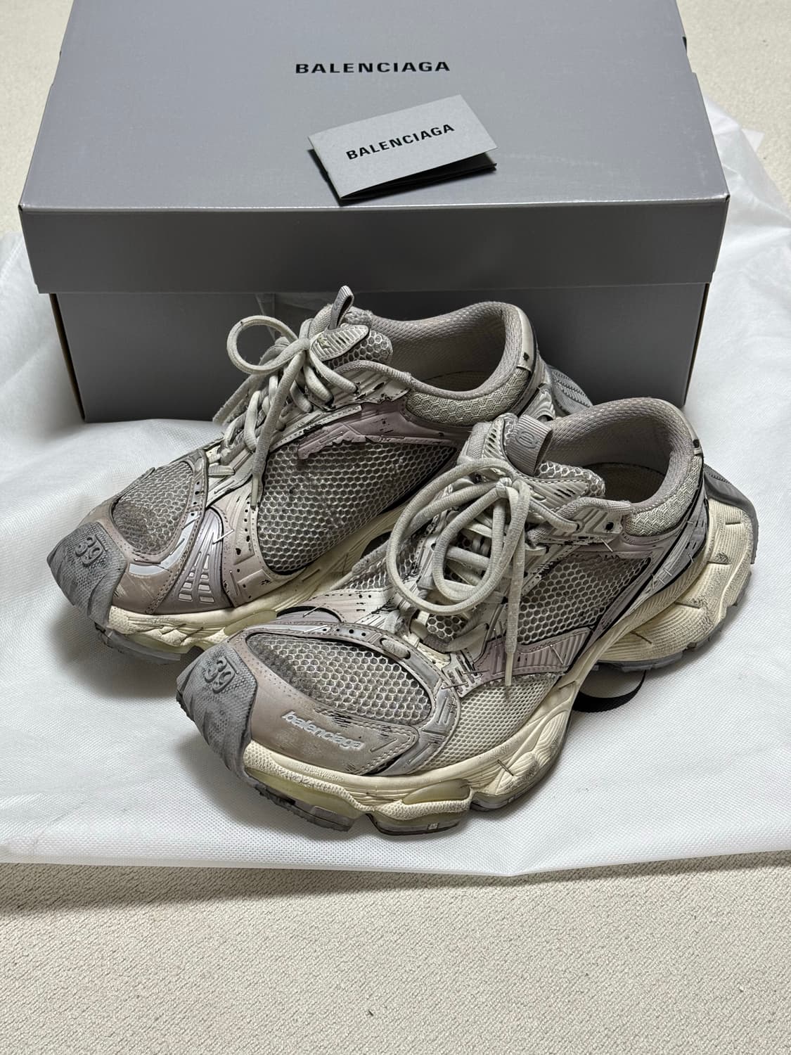 발렌시아가 스테이플러 베이지 39 상품이미지1