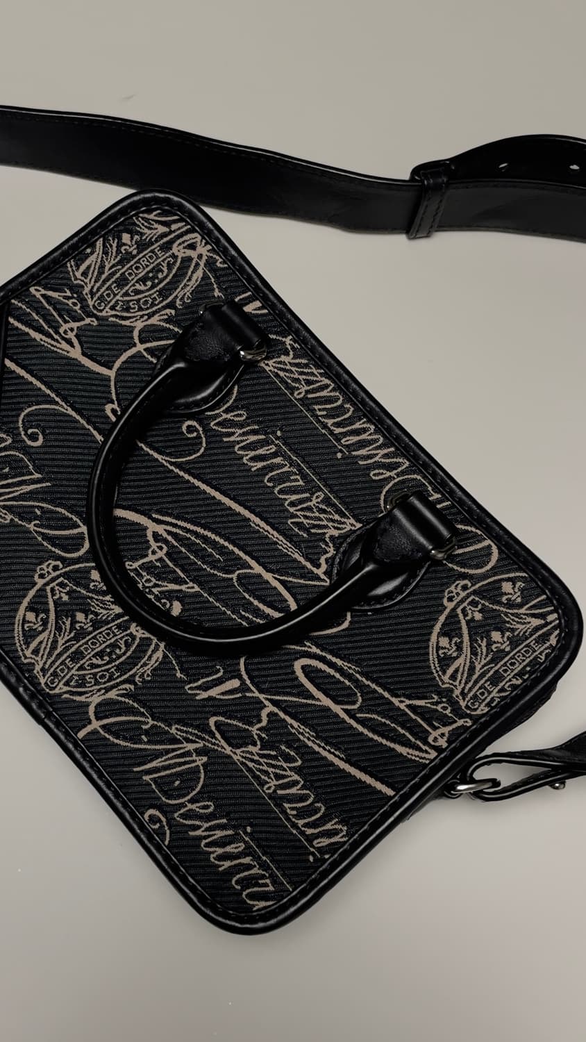 벨루티 스크리토 캘리그라피 2way백 (한정판) 상품이미지3