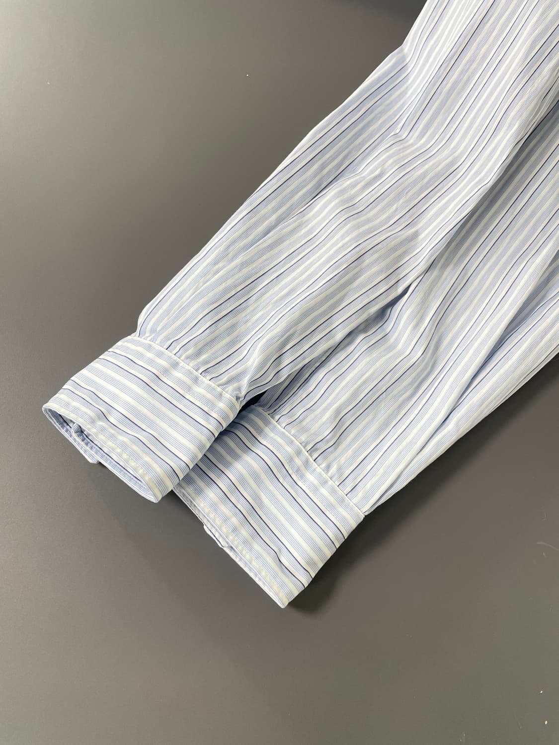 [S] 꼼데가르송 플레이 블랙 하트 와펜 스트라이프 여성 셔츠 상품이미지7