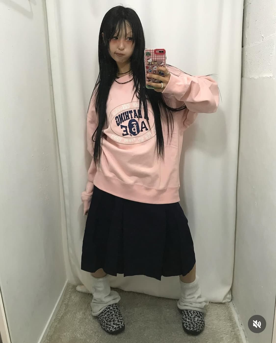 Bape Baby Pink SweatShirts ( 새상품 )  상품이미지3