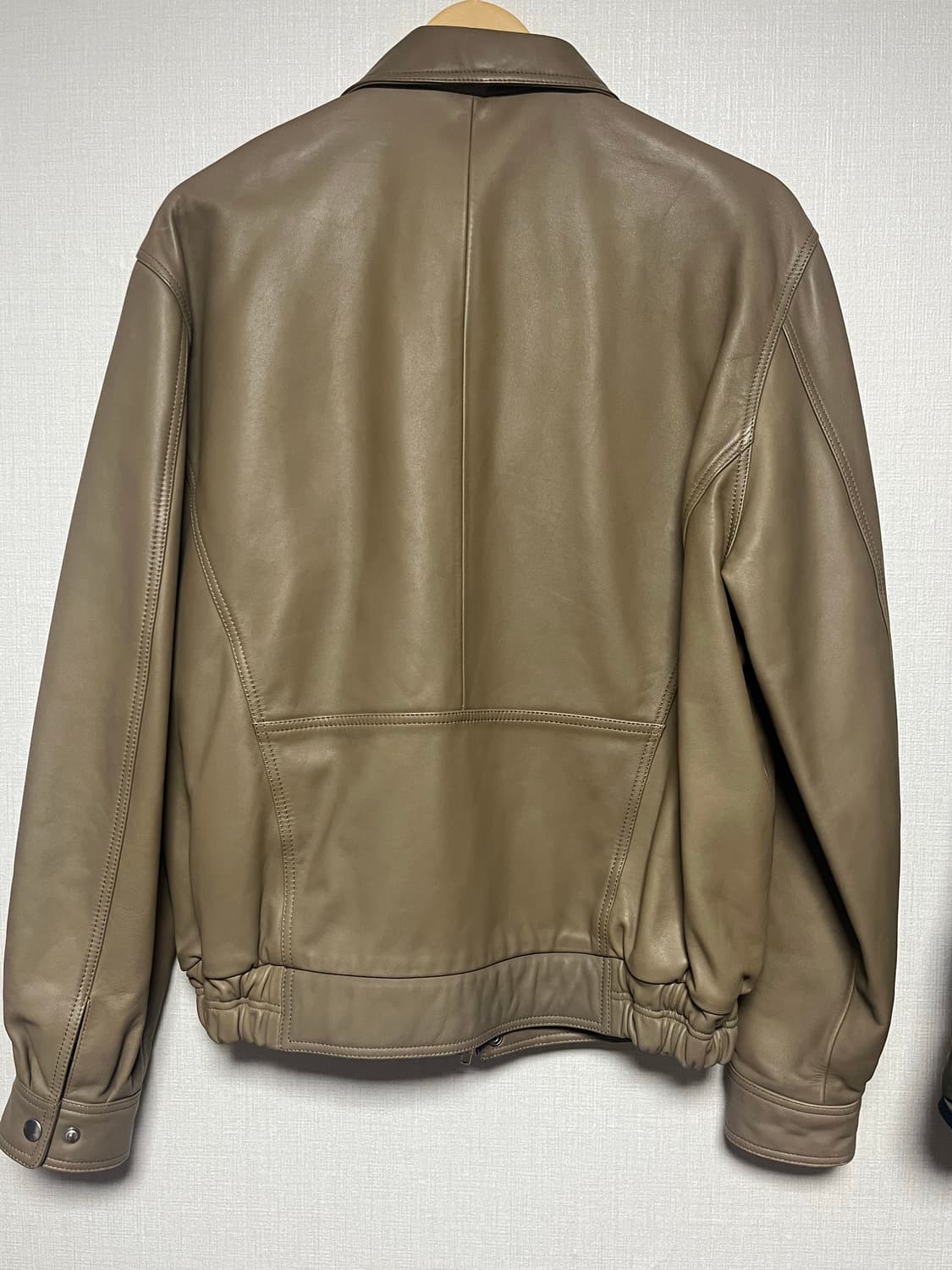 선플라워 90s 레더 봄버 베이지브라운 상품이미지7