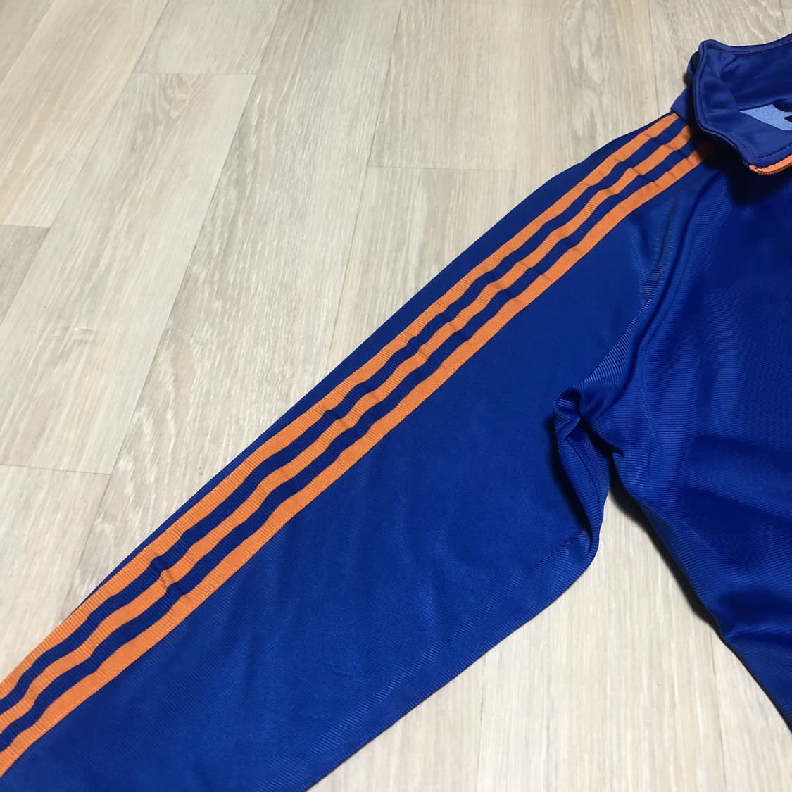 (95) 아디다스 adidas 클럽 트랙탑 져지 로얄블루 오렌지 상품이미지4