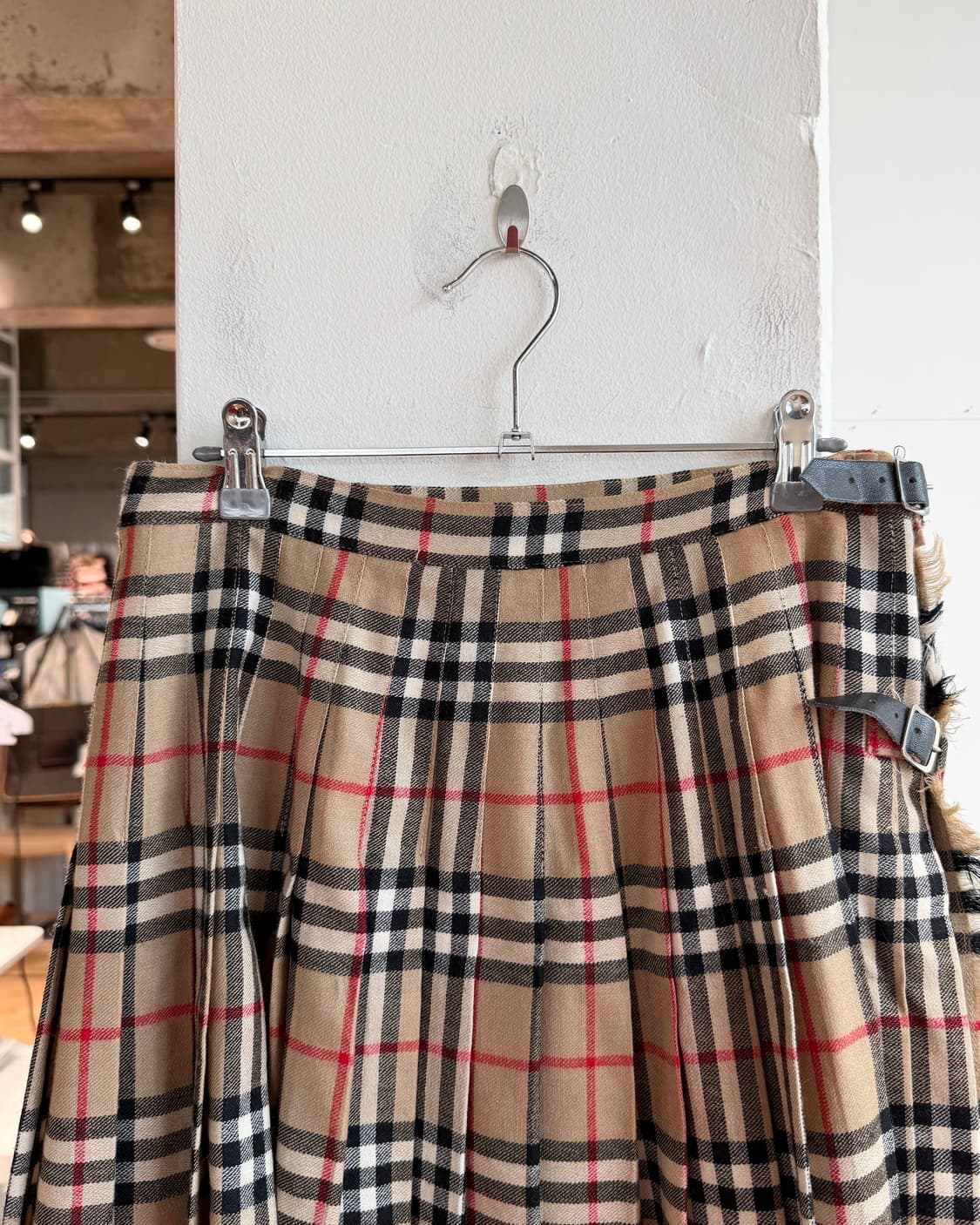 버버리 브라운 노바체크 랩 미니스커트  상품이미지6