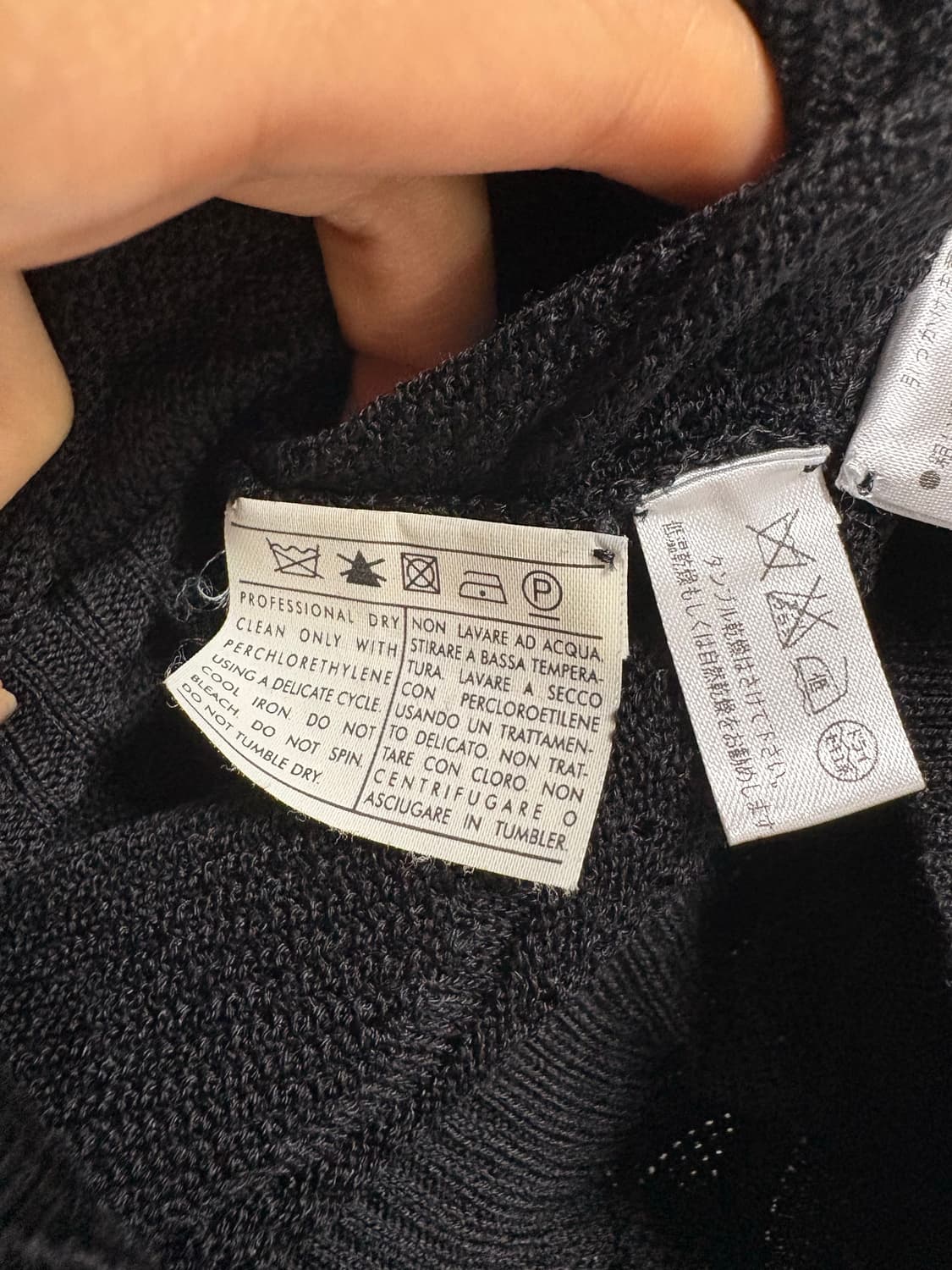 살바토레 페레가모 랩 니트 정품.  상품이미지6