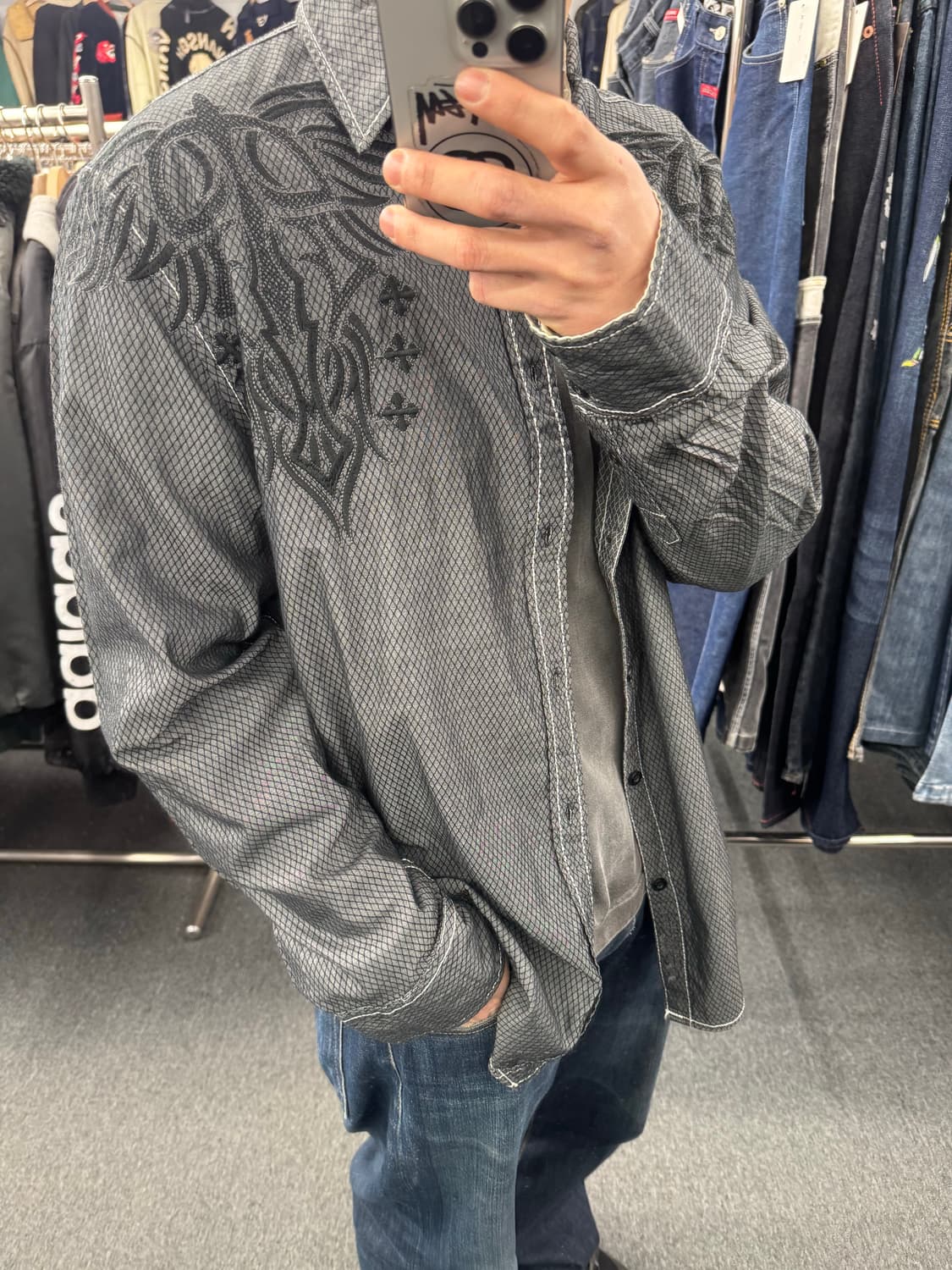 OS)Roar 빈티지 패턴 자수 긴팔셔츠 상품이미지1