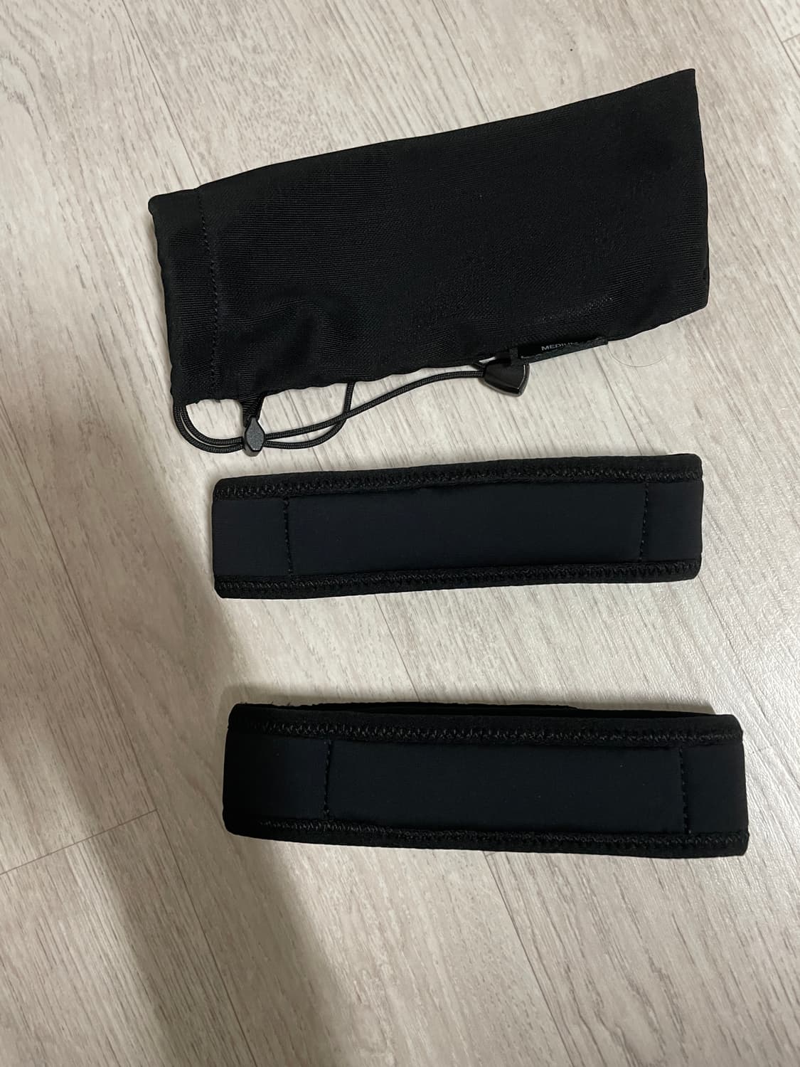 ARC 비컨 니 밴드 블랙 리플렉티드 상품이미지2