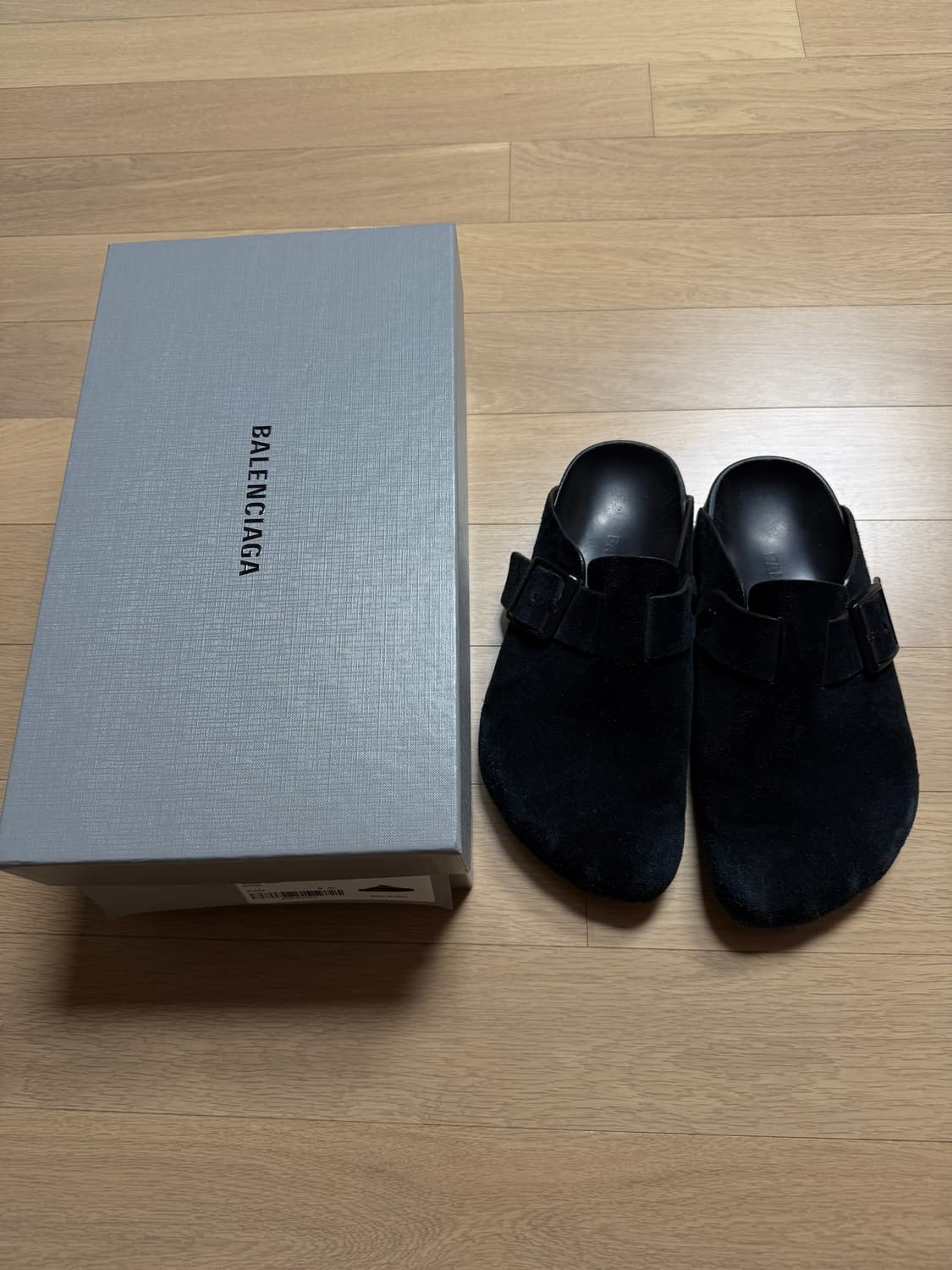 [42] 발렌시아가 선데이 스웨이드 뮬 상품이미지2