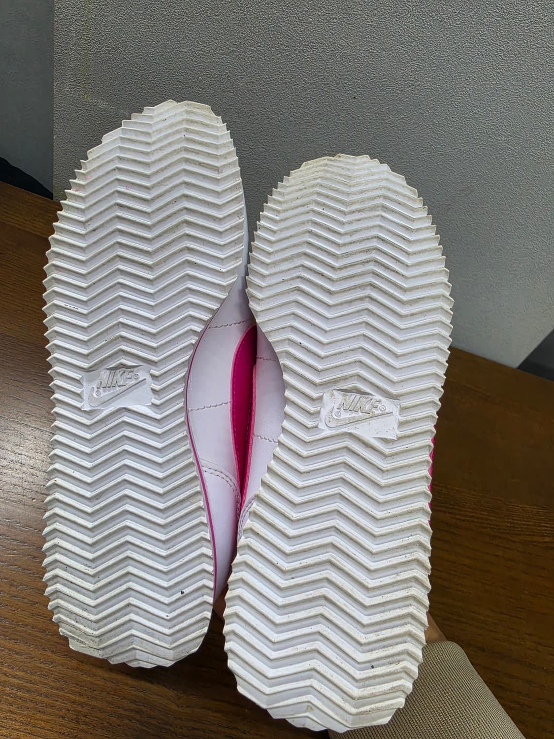 나이키 코르테즈 화이트핑크 상품이미지8