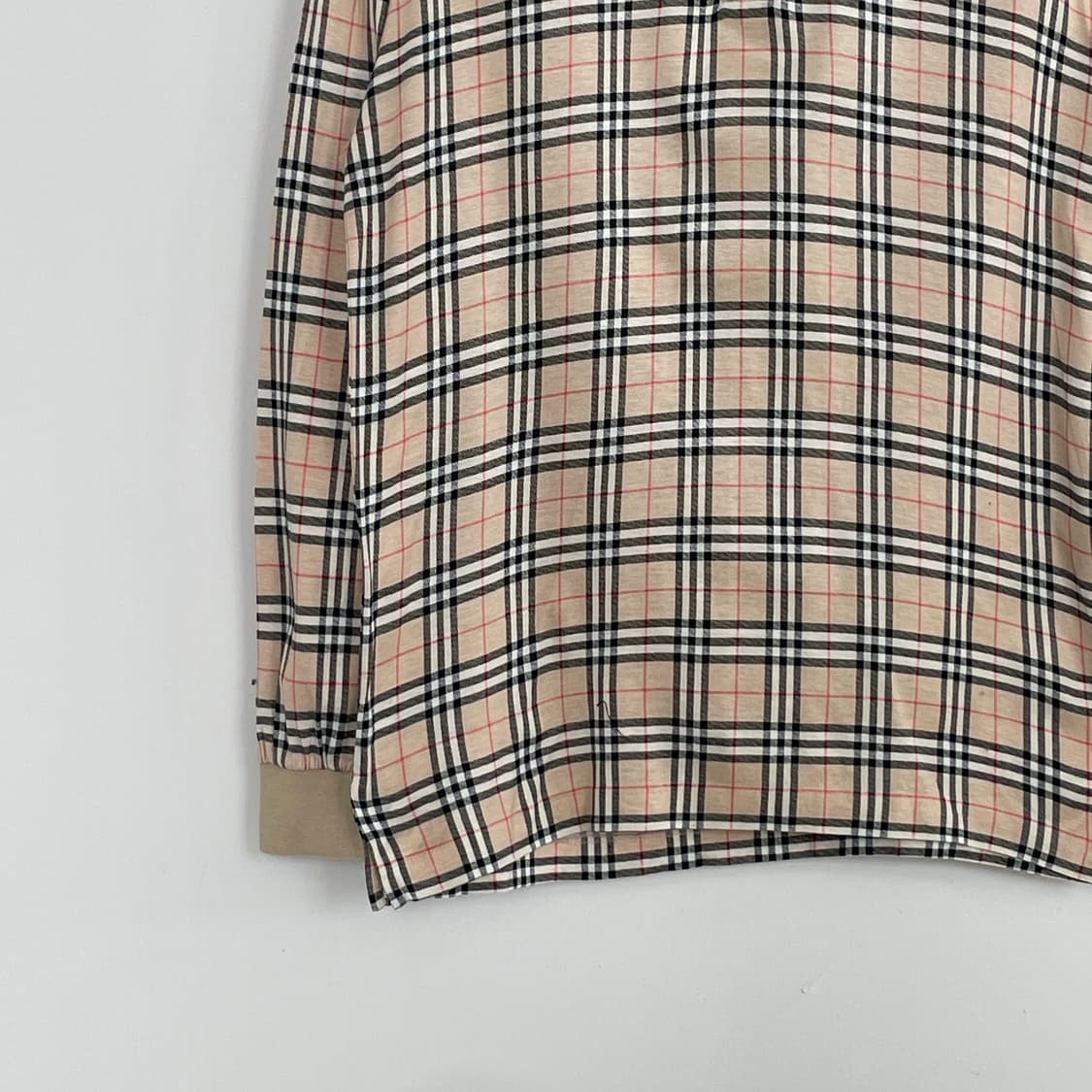 버버리 노바체크 긴팔 티셔츠 상품이미지4