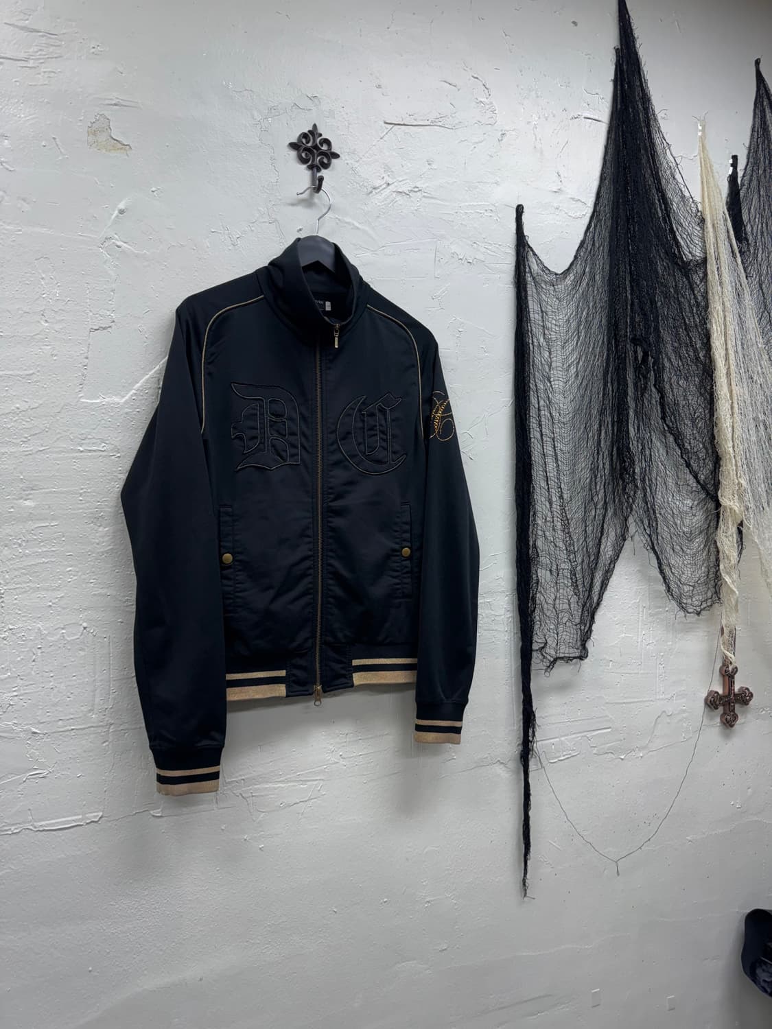 Buffalo bobs 00s lettering jersey 상품이미지1