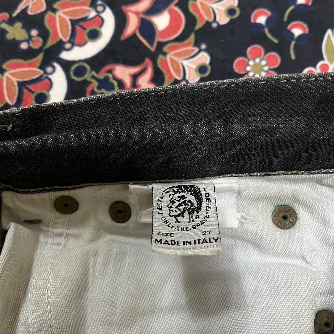 디젤 워싱 데님 반바지 27 상품이미지10