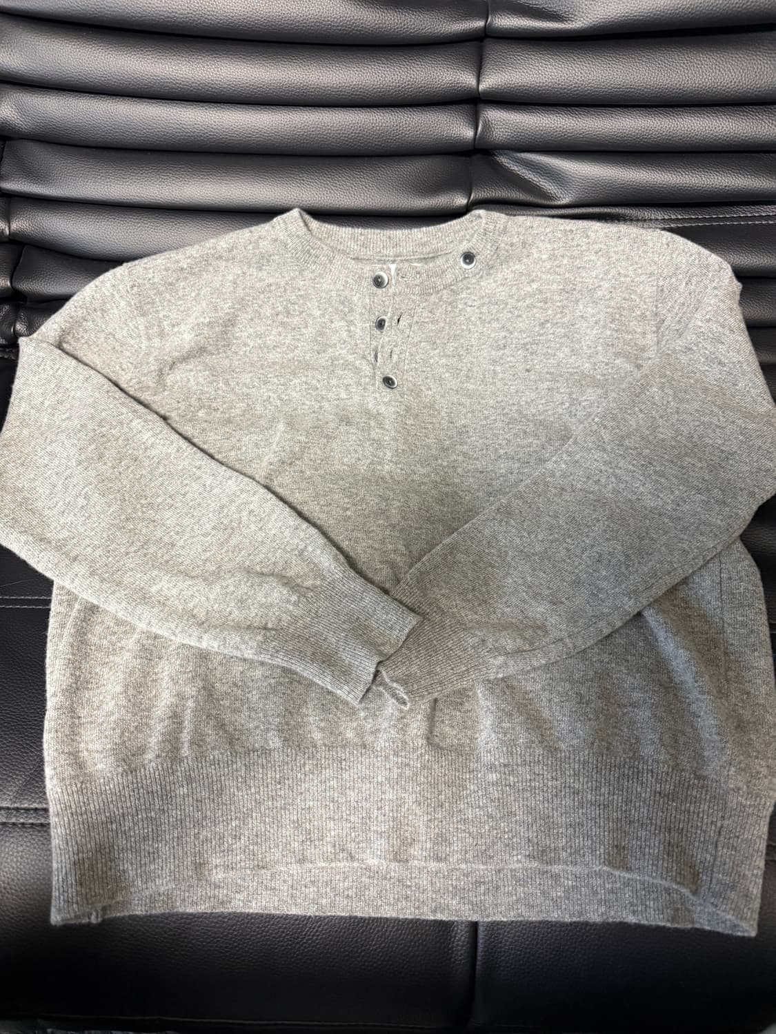 (3)웨이비니스 헨리넥 그레이 Button Pullover 상품이미지1