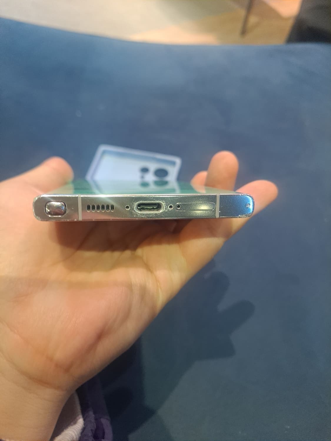 갤럭시 S23울트라 256 상품이미지4