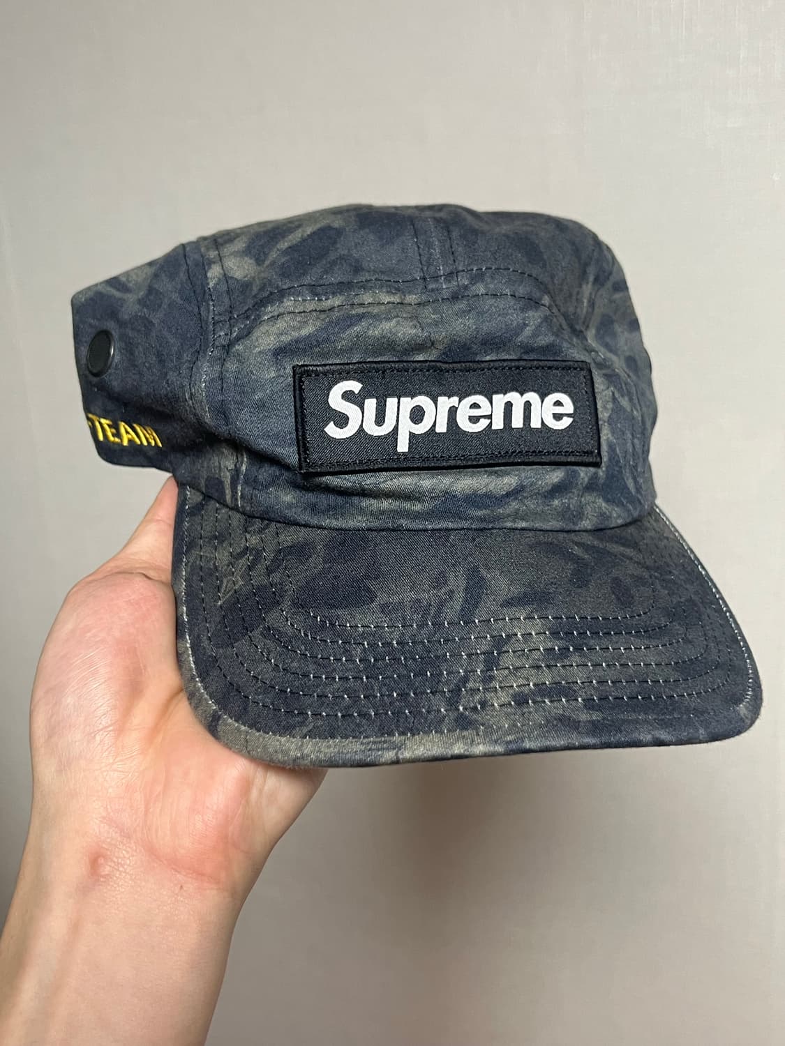 슈프림 캠프캡 상품이미지1