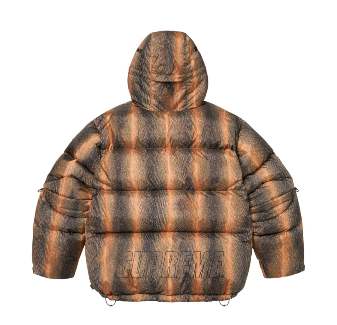 [M] 슈프림 고어텍스 900필 다운 파카 퍼 프린트  상품이미지3
