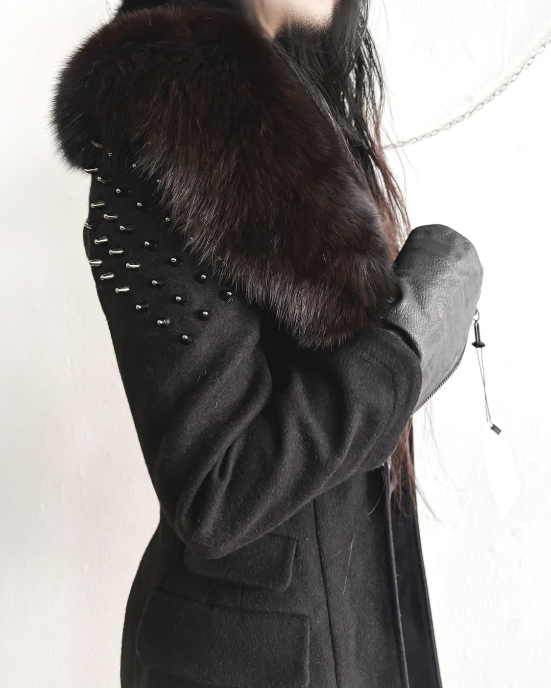 rare* 필립플레인 폭스퍼 칼라 레더슬리브 스터드 롱코트 상품이미지4