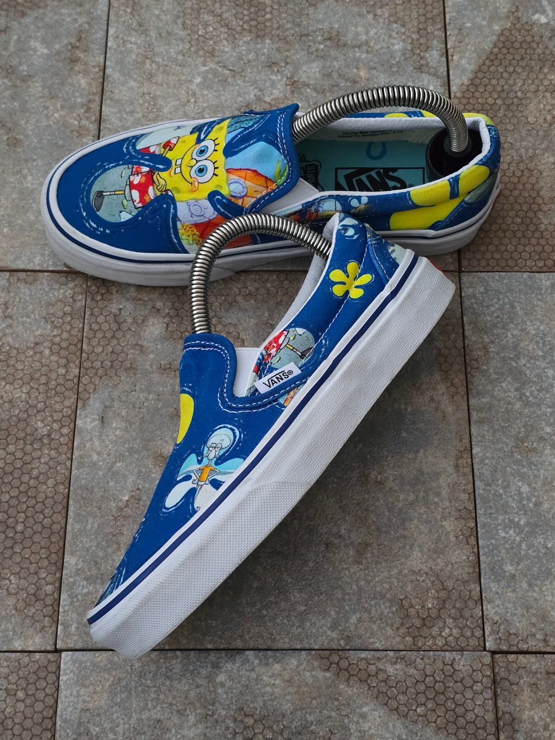 (225)반스 스폰지밥 클래식 슬립온 알로하밥 상품이미지3