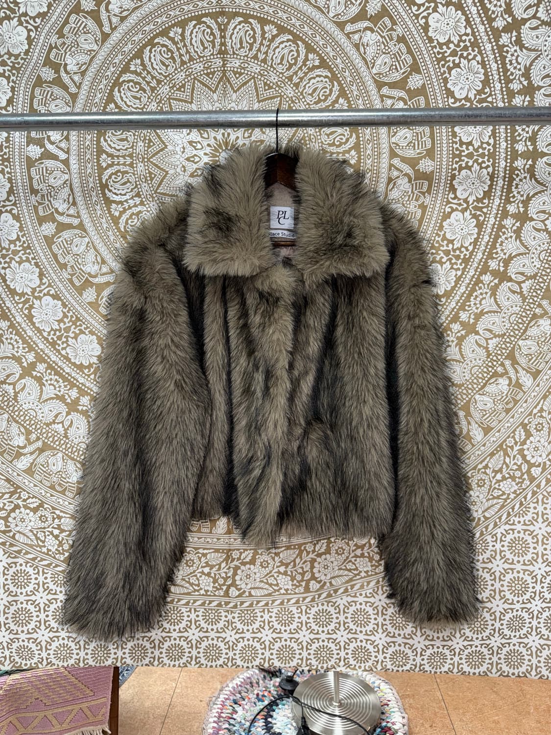 플레이스 스튜디오 여성 퍼 자켓  상품이미지1