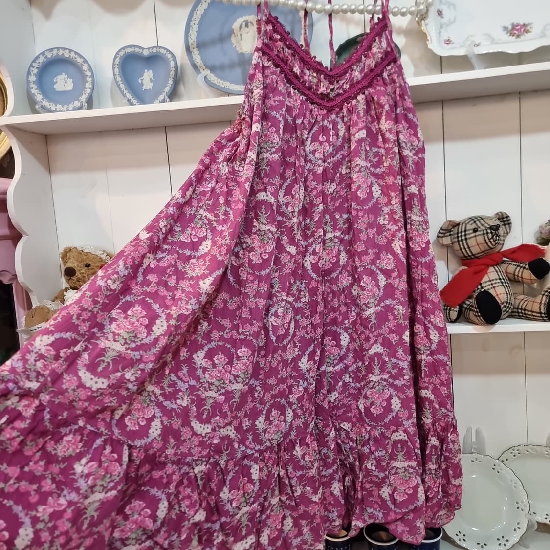 axes femme(엑스팜므) 로즈베리 플라워 쉬폰 원피스 상품이미지2