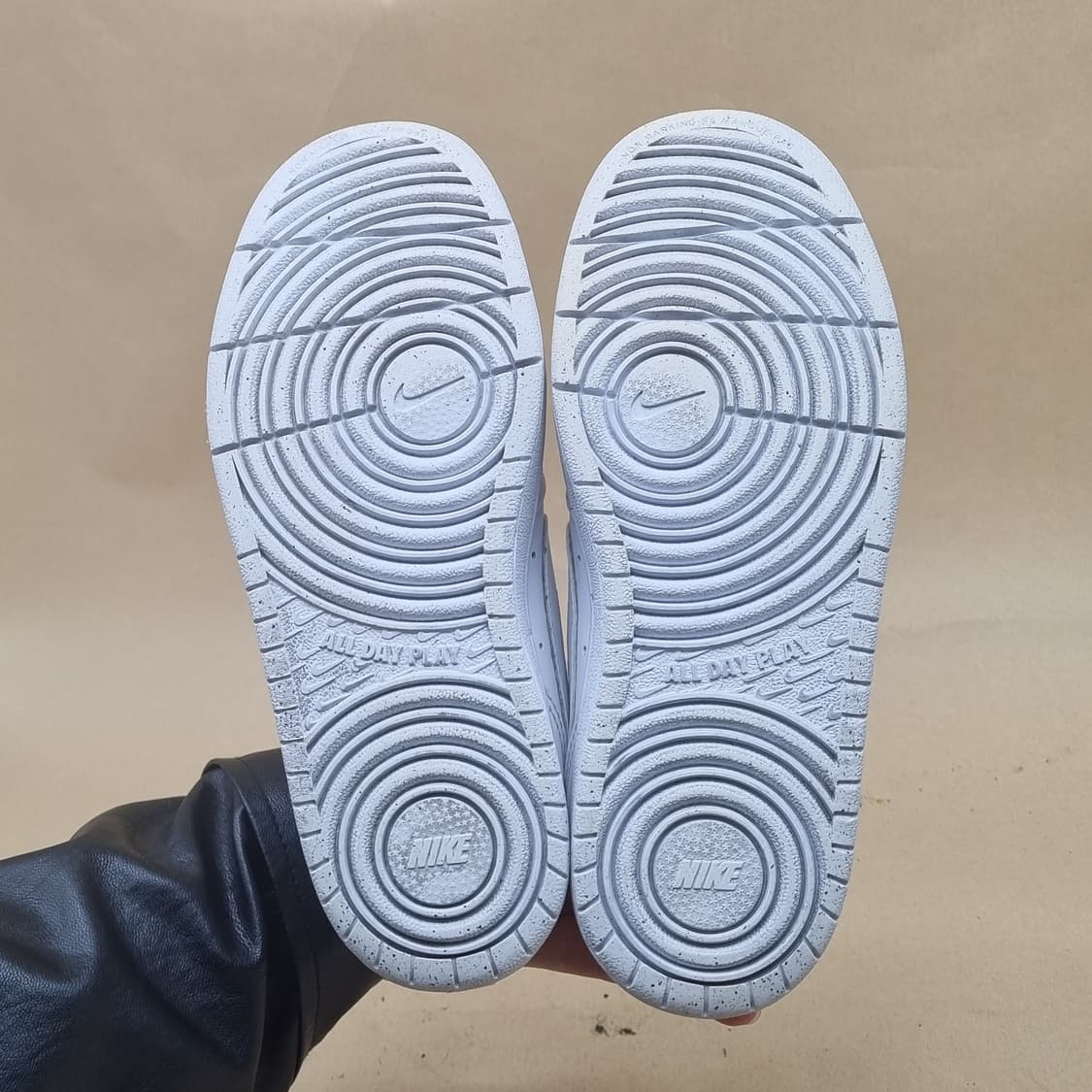 나이키 코트버로우 로우 여성운동화 230 상품이미지3