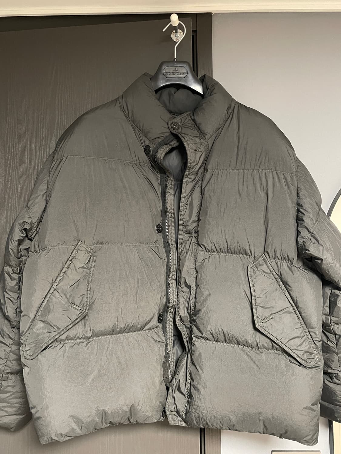 스톤아일랜드 24FW 크링클랩스 리드그레이 상품이미지9