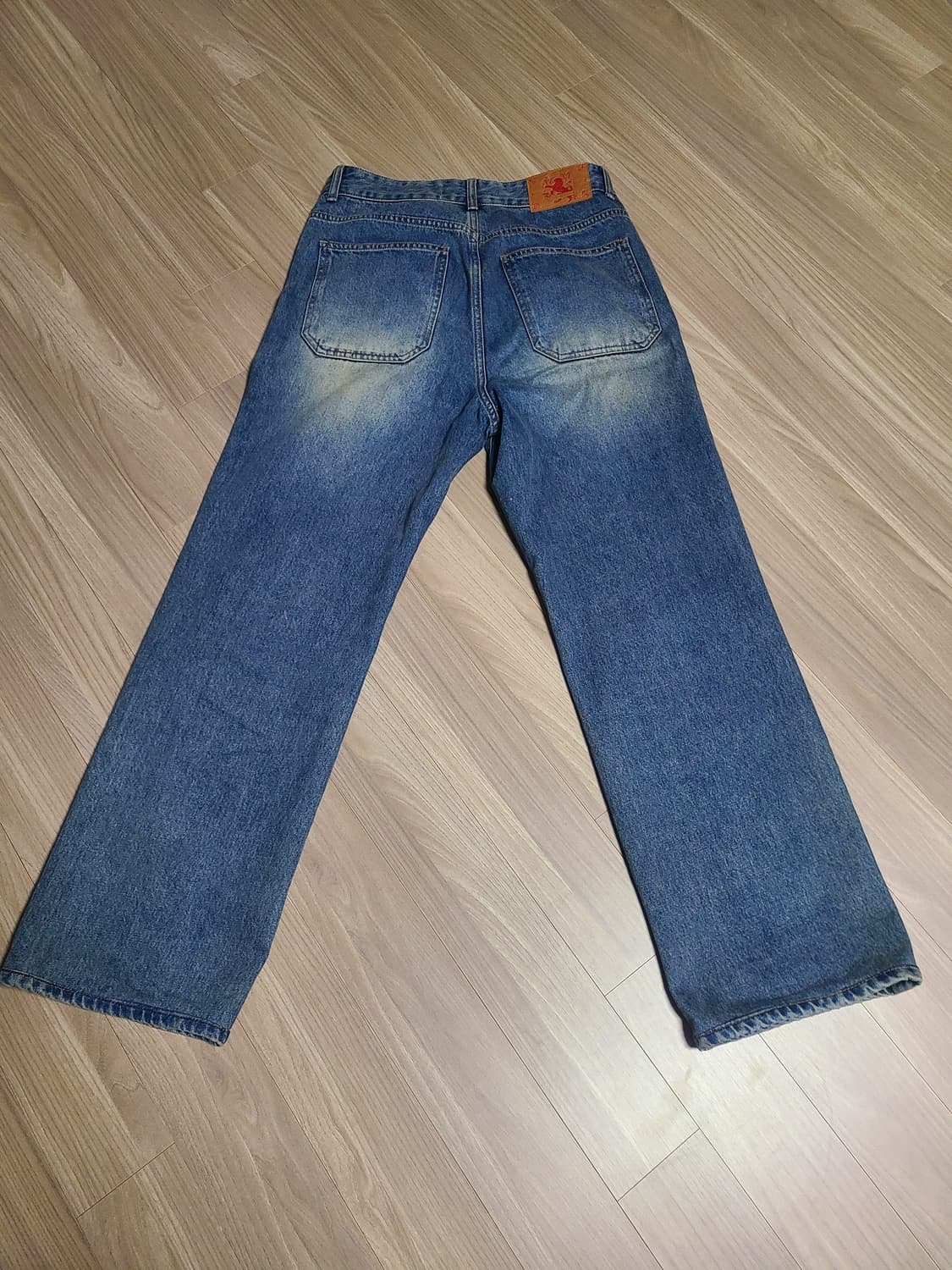 [S]STU 22FW 브러쉬 워시드 데님 팬츠 샌드 인디고 상품이미지6