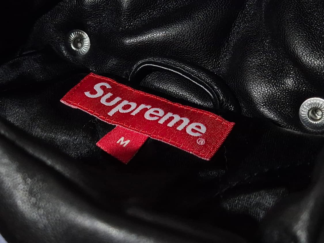 Supreme 슈프림 플레이보이 콜라보 레더 자켓 패딩 블랙 상품이미지4