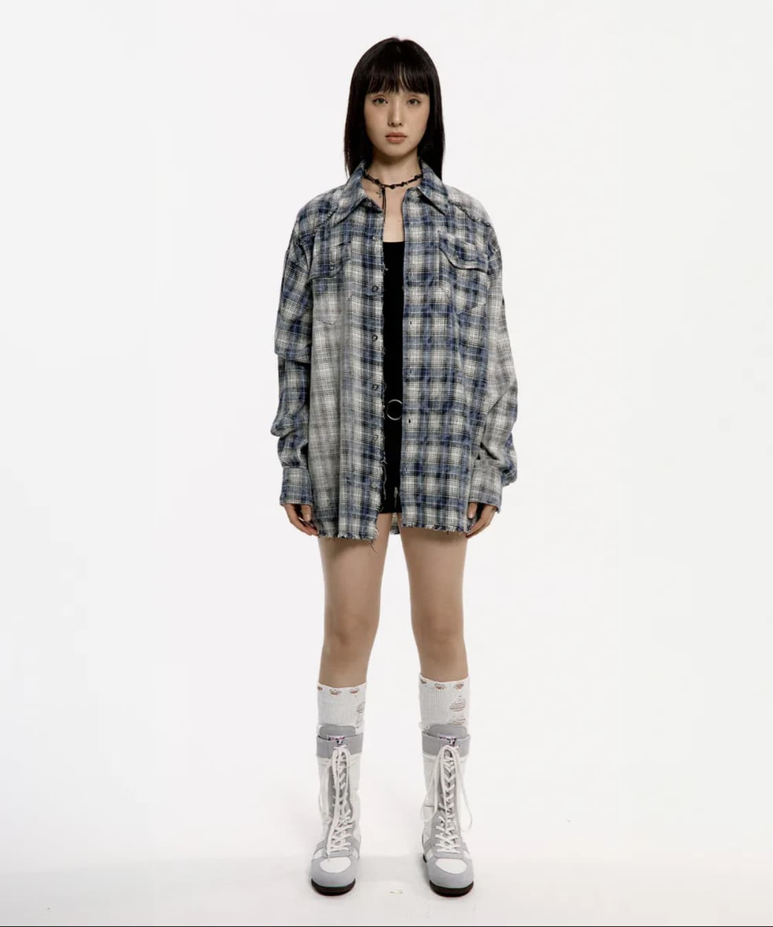 러프넥 워싱 체크 셔츠 블루 상품이미지2