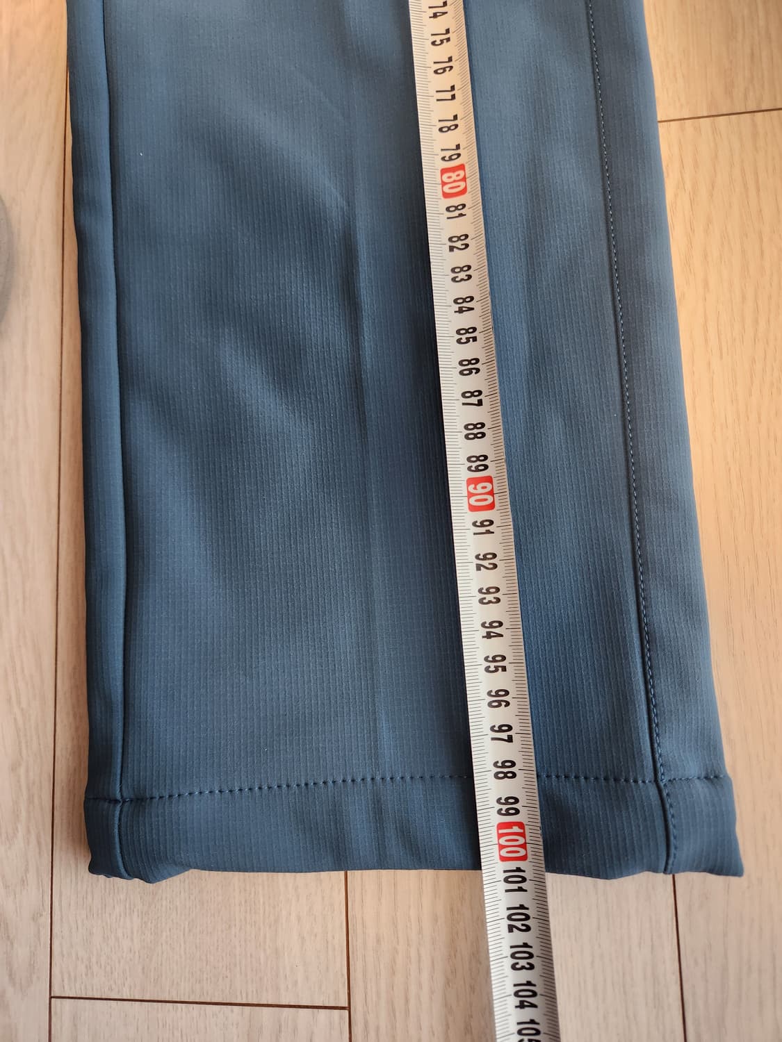 밀레 아웃도어 등산 바지 사이즈84 

약기모에요

지퍼 줄 빼버렸어요  상품이미지3