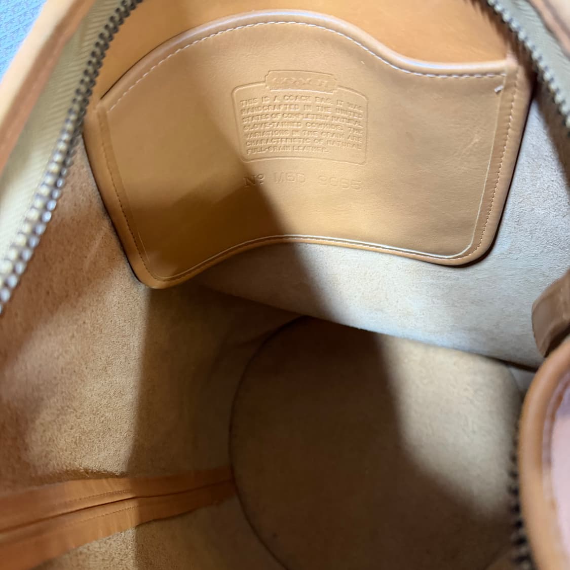 [OS] 올드 코치 레더 더플 백 카멜 상품이미지5