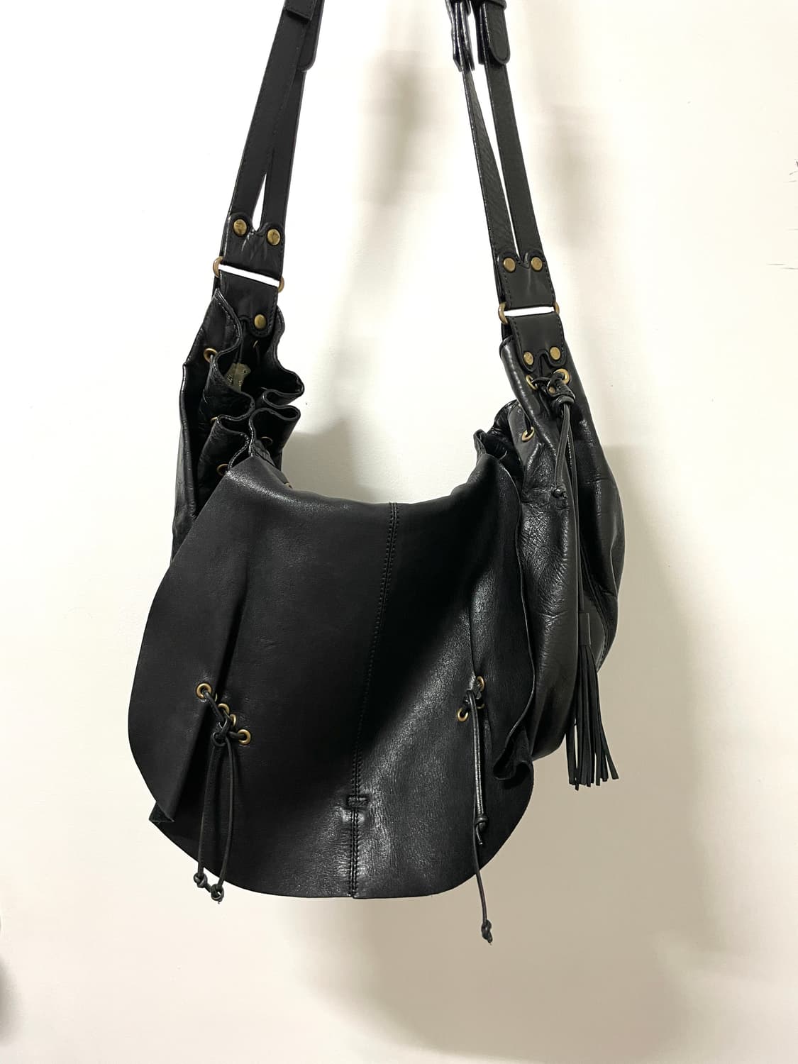 양가죽 크로스 숄더백 상품이미지1