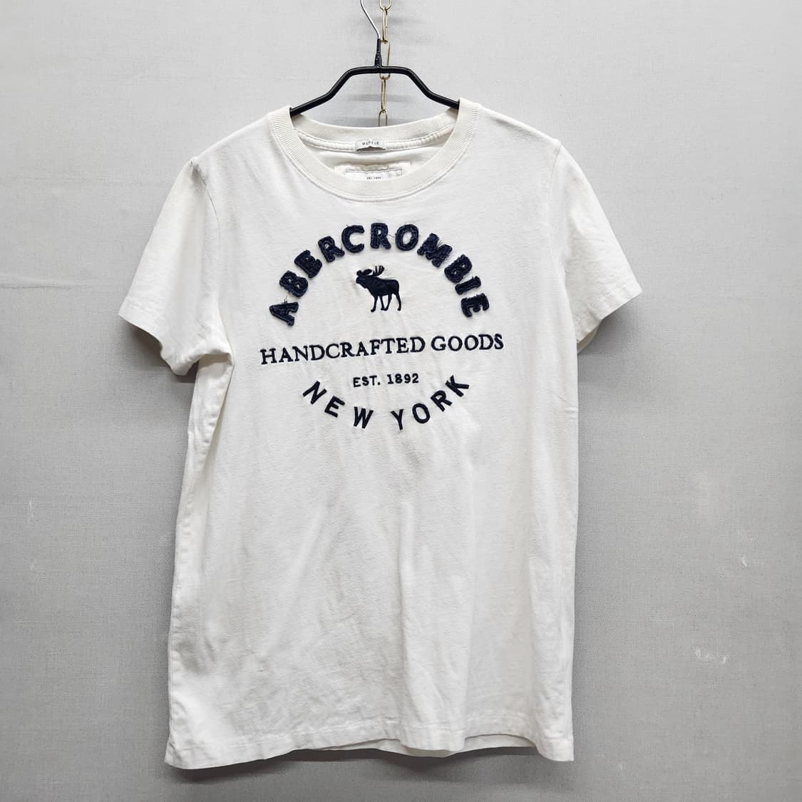 아베크롬비 Y2K 빅로고 반팔티 M(S) 상품이미지1