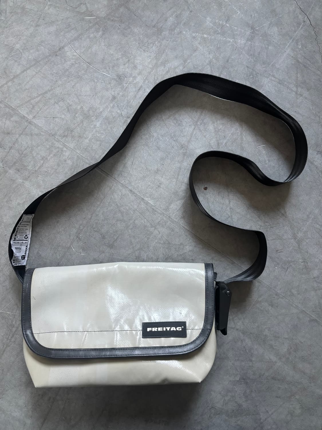 Freitag 프라이탁 하와이파이브오 메신저 백 상품이미지1