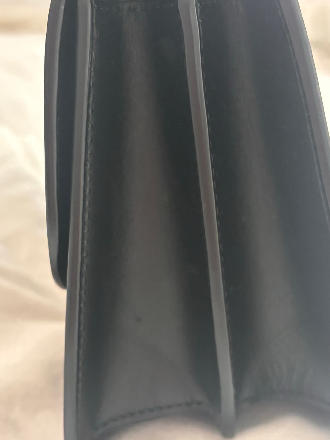 더로우 소피아백 8.75사이즈 팝니다 상품이미지7