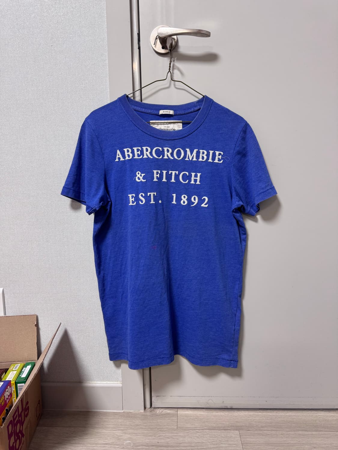 아베크롬비 반팔 티셔츠 블루 상품이미지2