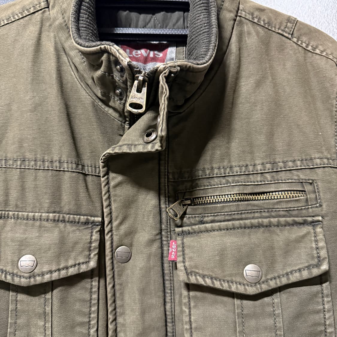 리바이스 멀티포켓 밀리터리 퀼팅 필드 자켓 상품이미지3
