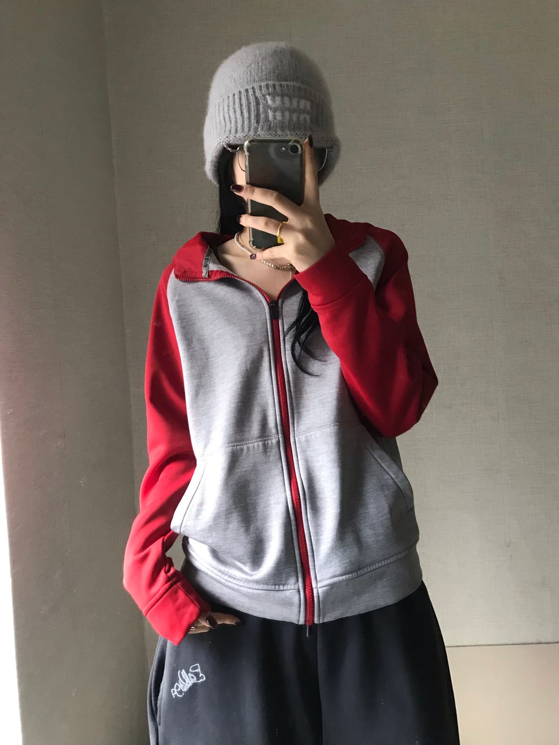 아디다스 그레이 레드 후드 져지 상품이미지5