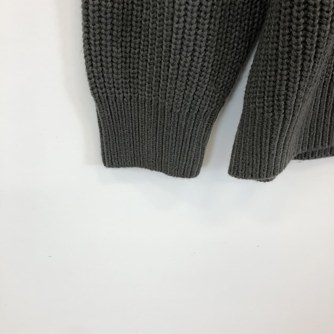 GU (새상품) JPN 지유 하프집업니트 L 상품이미지2