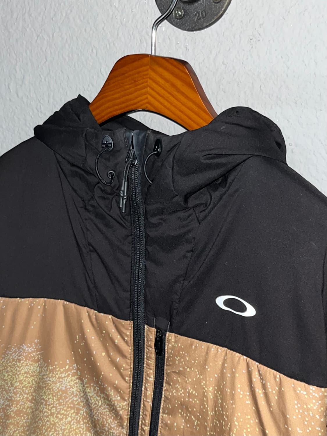 오클리 소프트쉘 후드 점퍼 상품이미지5