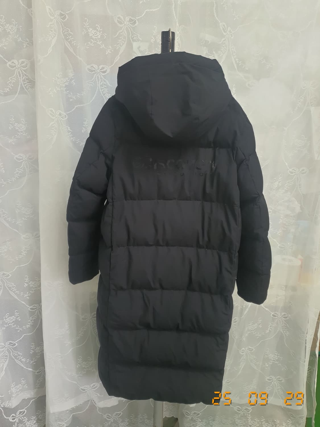 디스커버리 롱패딩 블랙  90 상품이미지2