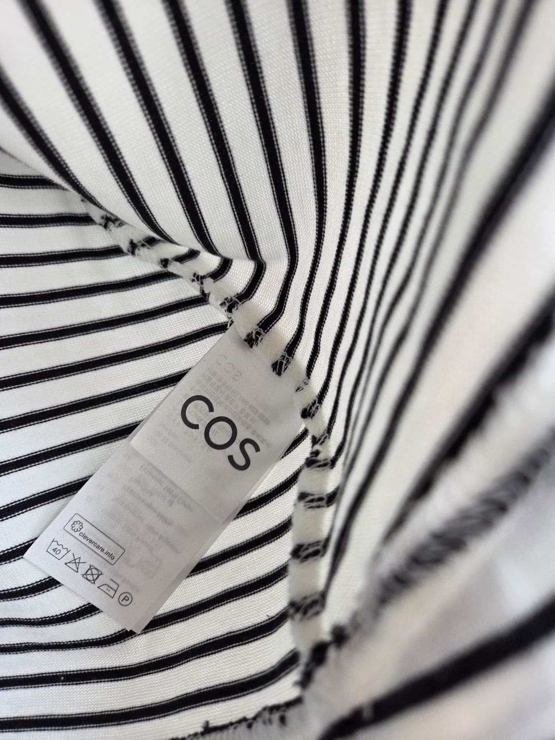 COS 여성반팔티 상품이미지6