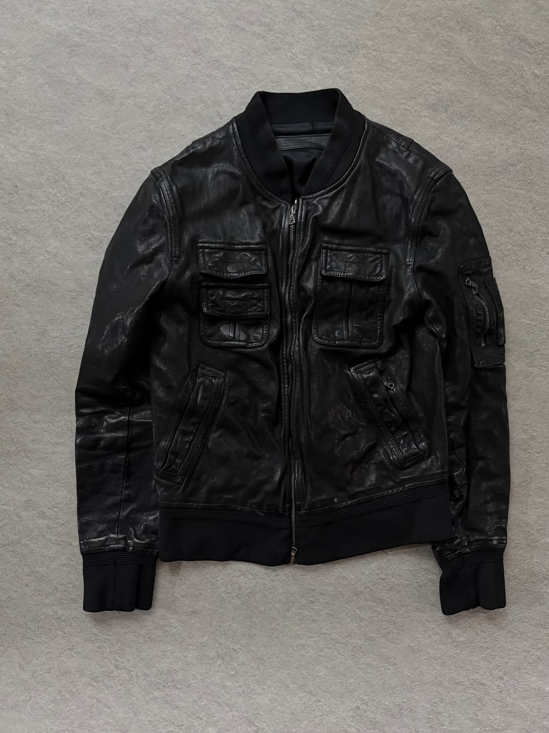 닐바렛 멀티플라이트 버팔로레더자켓 상품이미지1